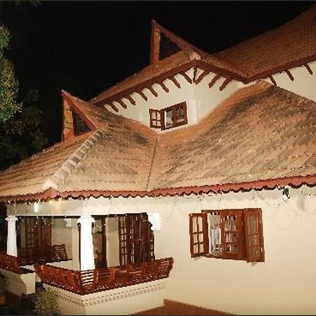 Casamaria Beach Resort Alappuzha Ngoại thất bức ảnh